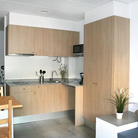 Apartaments La Riera Roses Quarto foto