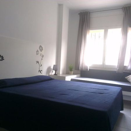 Apartaments La Riera Roses Exterior foto